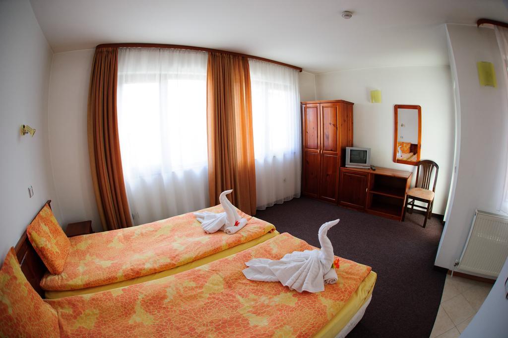 Family Hotel Nadejda Banszko Szoba fotó
