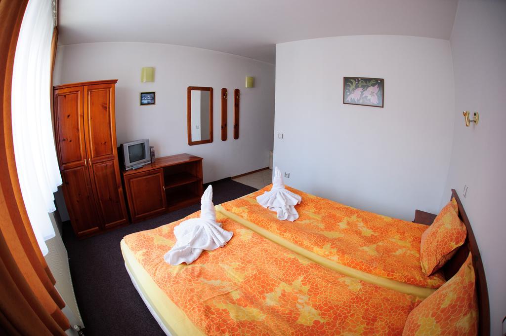 Family Hotel Nadejda Banszko Szoba fotó