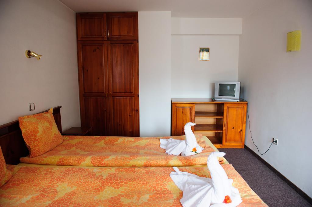 Family Hotel Nadejda Banszko Szoba fotó